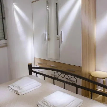 Ida Ii Apartman Baška